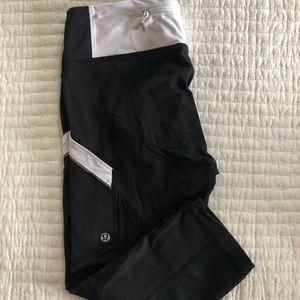 Lululemon crop leggings